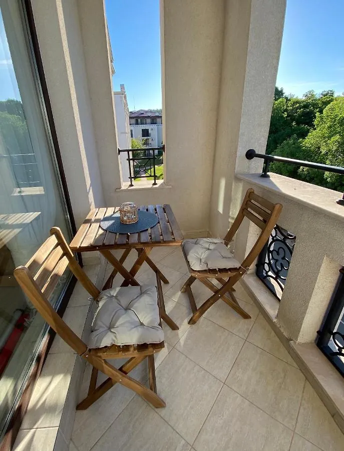 Apartment Луксозно Студио В Затворен Комплекс Gl На Плаж Каваци Sozopol Bulgaria